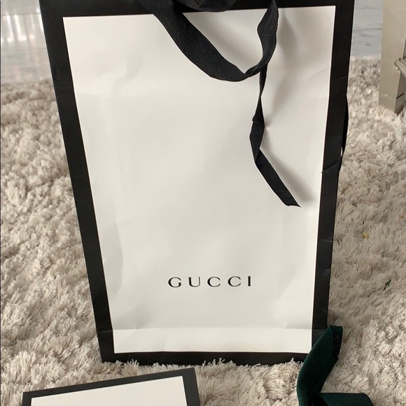 Authentic Gucci tie - Picture 6 of 8